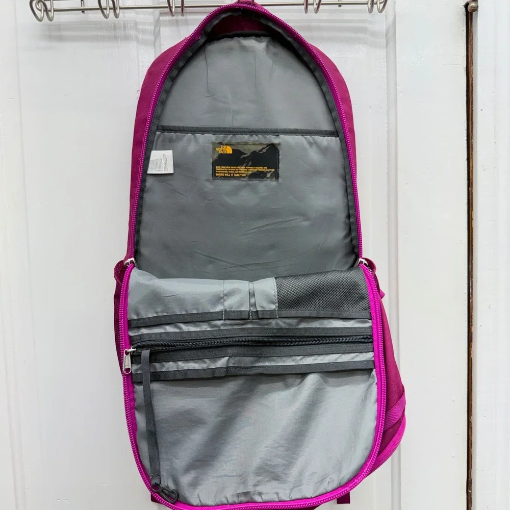 The North Face Pivoter Backpack Pink Magenta FlexVent Laptop Bag Sternum Strap